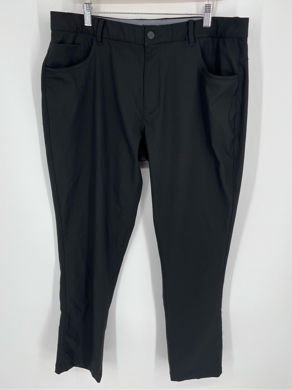 Puma Black Golf Pants Men’s Size 36x30 in EUC!